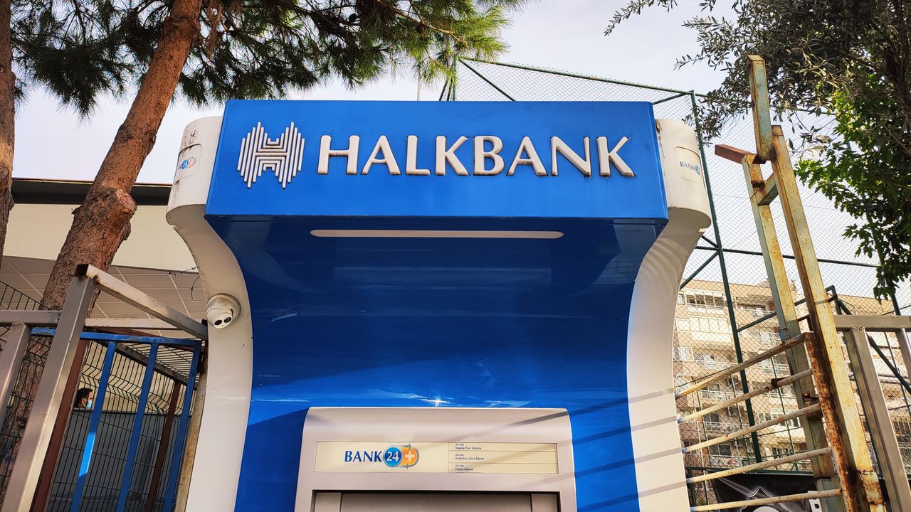 Halkbank Bankamatik Kartı Olanlara 6500 TL Ödeme Yapıyor, Başvuru Ekranı Açıldı, ATMden Ödenecek