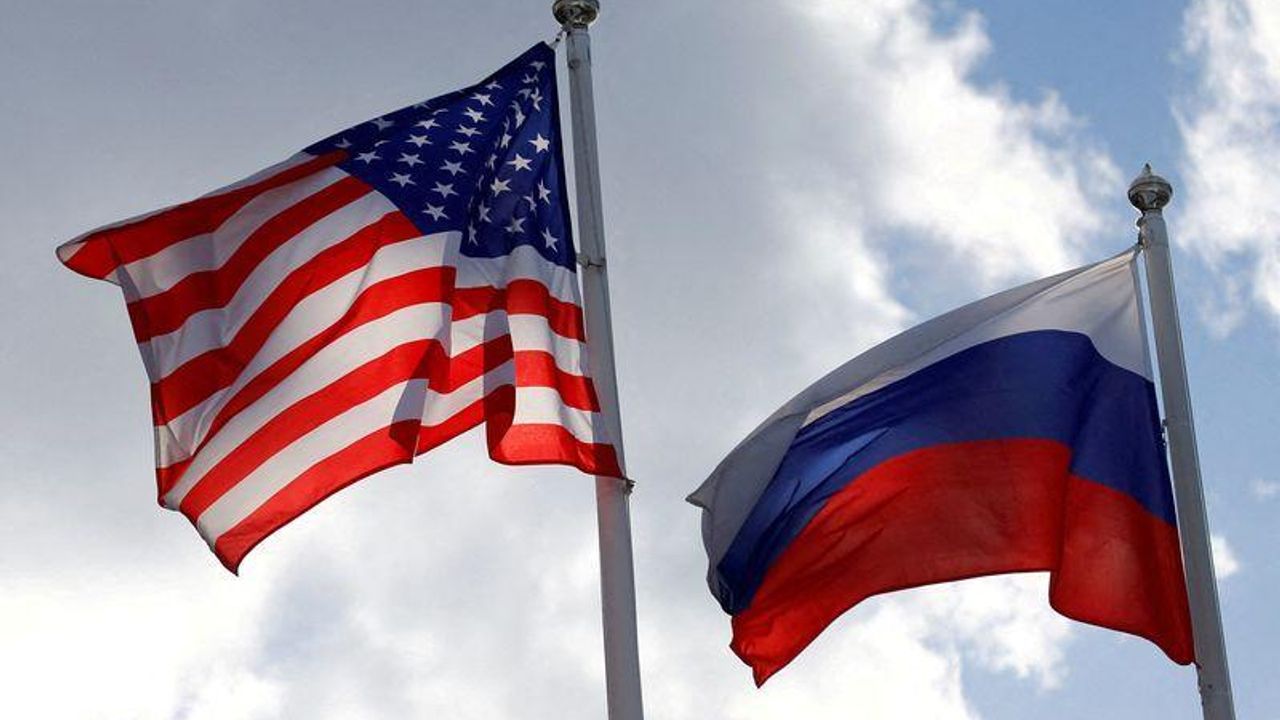 Rusya Görüşmelerinde Savaş Oyunları, Füze Konuşlandırmaları Masada