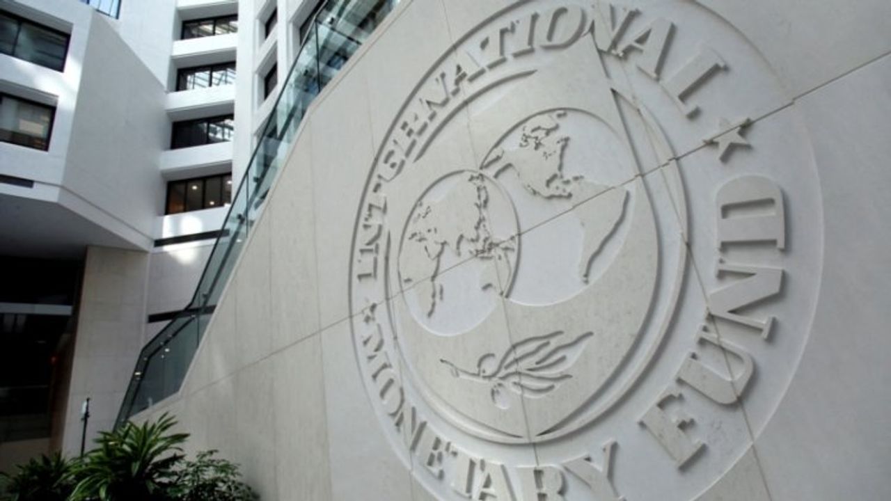 IMF Küresel Ekonomik Büyüme Tahminini Düşürdü