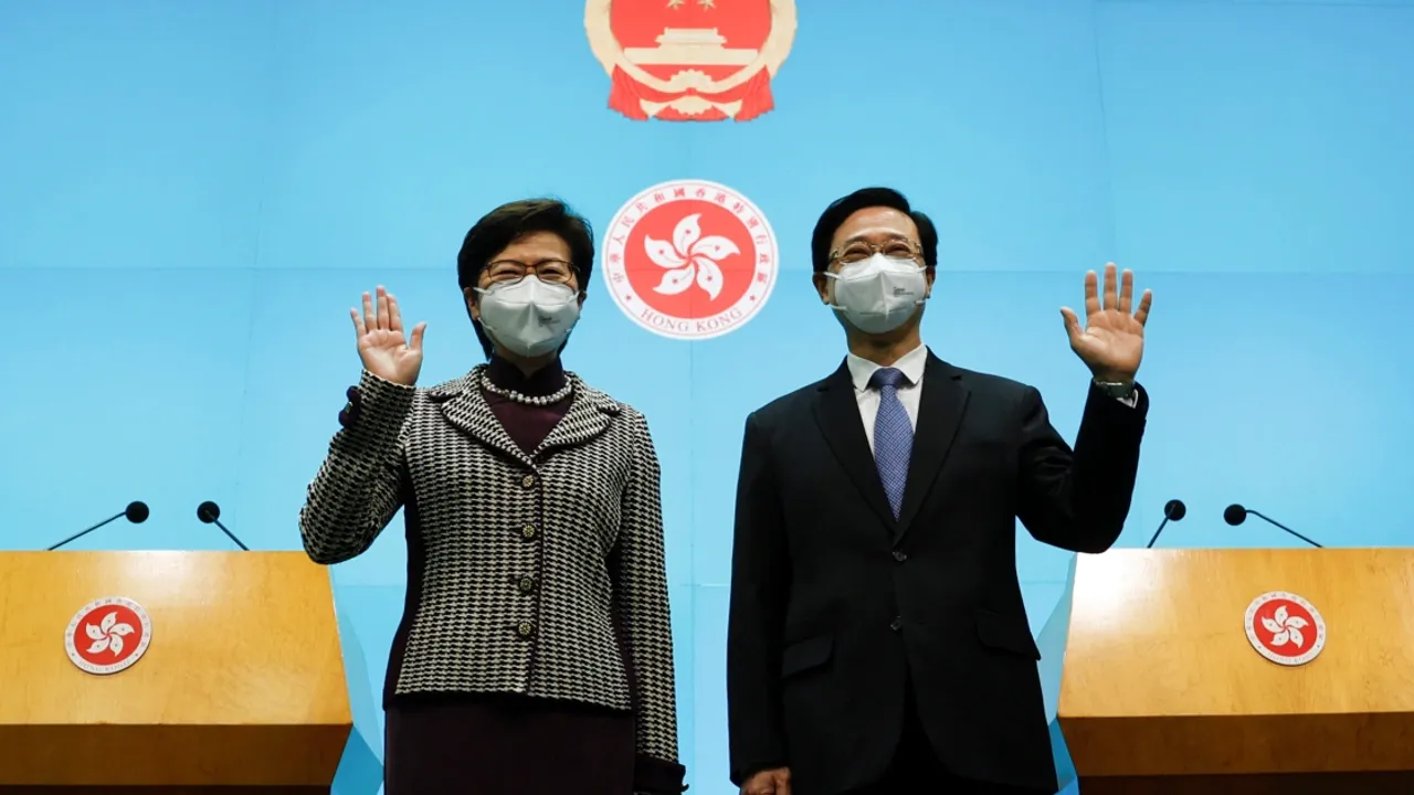 Hong Kong'un Yeni Lideri Resmi Onay İçin Pekin'e Gidiyor