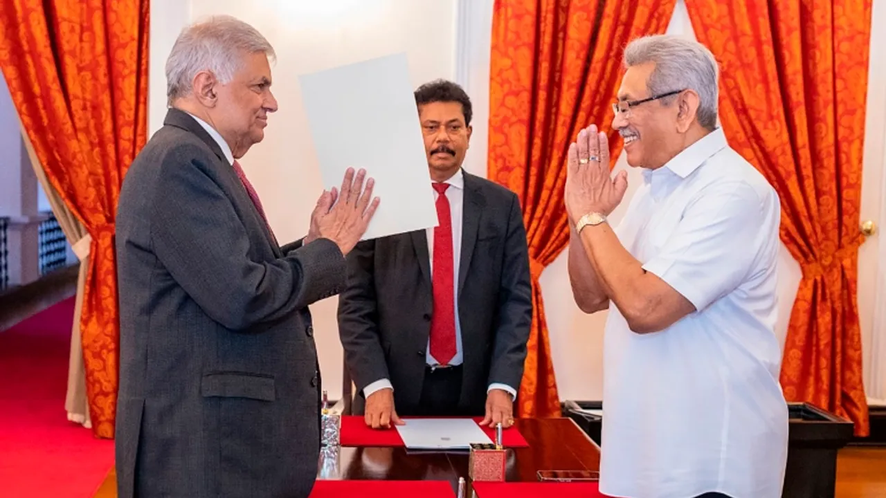 Sri Lanka Cumhurbaşkanı İstifa Etti