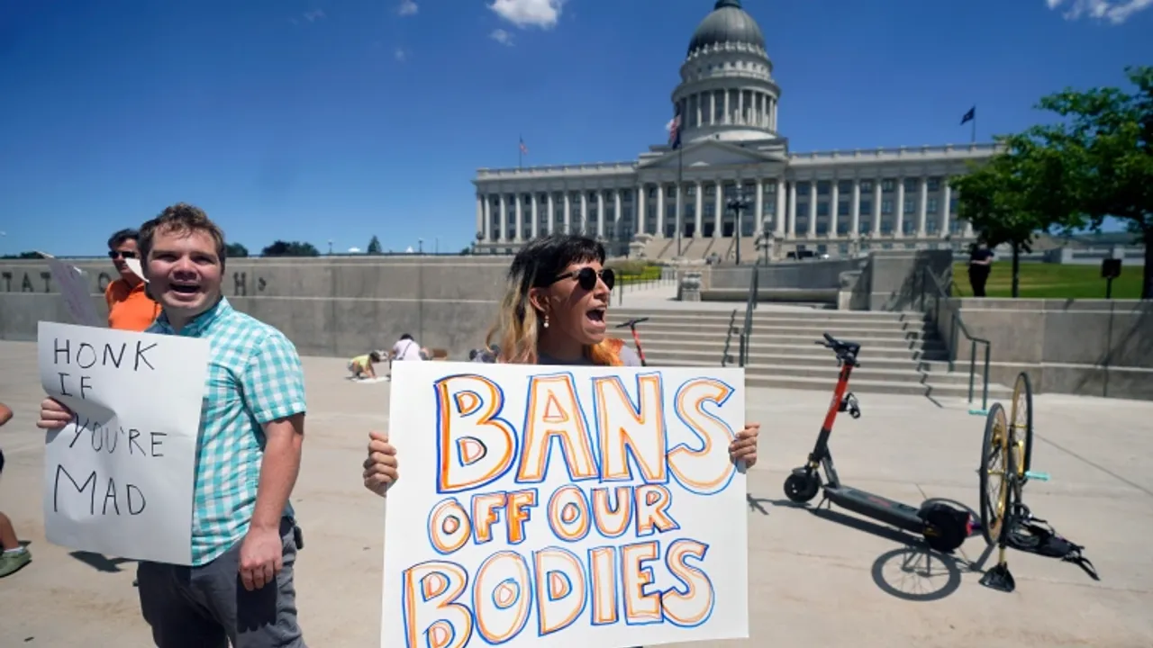 ABD Kürtaj Hakları: Arizona Yargıcı 'Kişilik' Yasasını Engelliyor