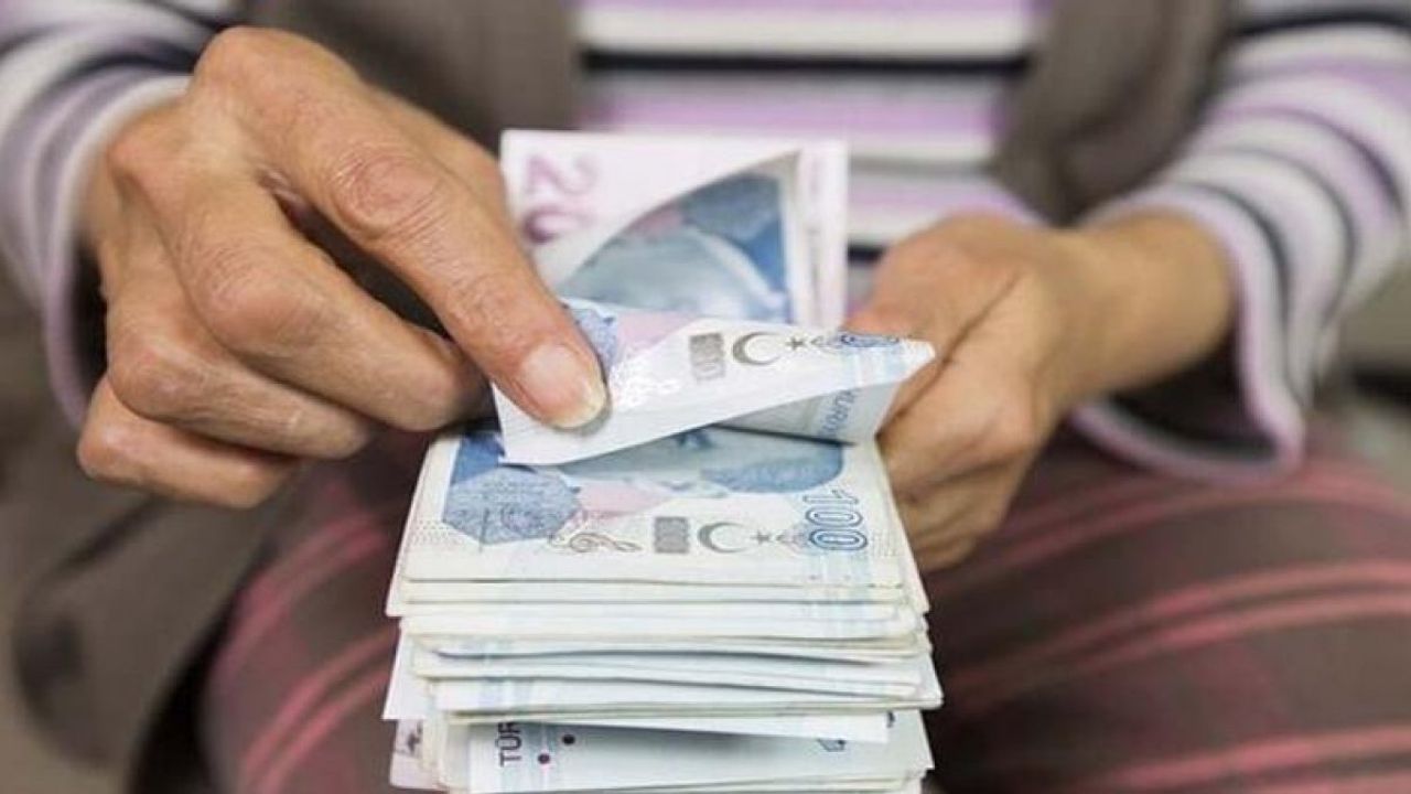 Emekli Maaşını Ziraat Bankası veya Halkbank'tan Alan Emeklilere Ek Ödeme Müjdesi Geldi, 35.000 TL Veriliyor!