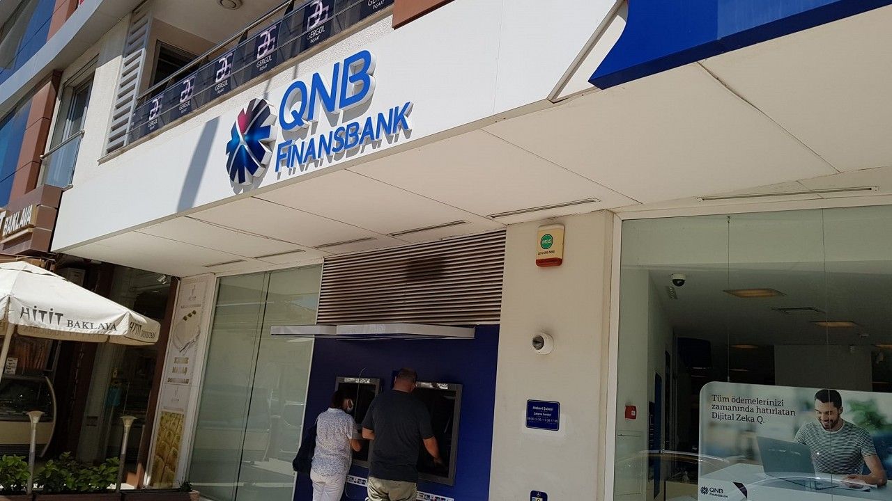 QNB Finansbank 10.000 TL ve 50.000 TL Arasında Nakit Onay Alan Kişilere, Kefilsiz Ödeme Yapacağını Duyurdu