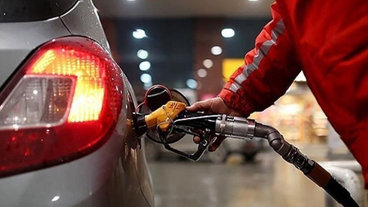 Petrolde arz sıkıntısı artarken akaryakıt fiyatlarına zam gelir mi? Benzin ve motorin kaç TL oldu?
