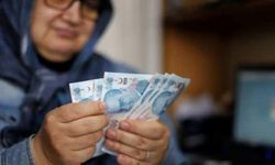 Emekli Bayram İkramiyesi Zamlandı, EYT'lilere Toplu Ödemeler Yapılıyor!