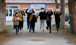 Öğrenciler İçin Merakla Beklenen Yarıyıl Tatili Tarihleri Açıklandı!