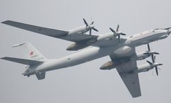 Rusya'nın Tu-95MS Bombardıman Uçakları Bering Denizi Üzerinde Planlı Uçuş Gerçekleştirdi