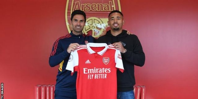 Arsenal, Manchester City'den Brezilyalı Forvet Gabriel Jesus'la Anlaşma İmzaladı