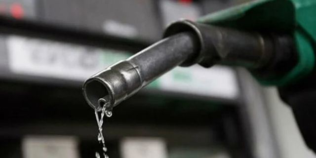 İbre şaştı: Benzin ve motorin fiyatları 40 TL’yi aştı! 14 Eylül Perşembe İstanbul, Ankara, İzmir akaryakıt fiyat listesi