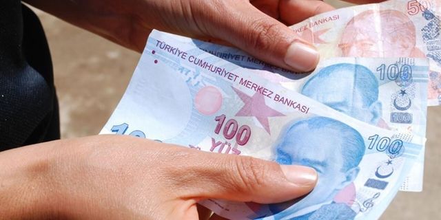 Başvuran emekliler anında alıyor: İş Bankası hesaplar 7.500 lira yatırıyor! Eylül kampanyasını kaçırmayın