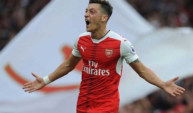 Mesut Özil, Filistinli Çocuklar İçin Bağışta Bulundu