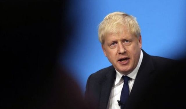 İngiltere Başkanı Boris Johnson ve Genel Sekreter Karantinaya Gireceklerini Duyurdu