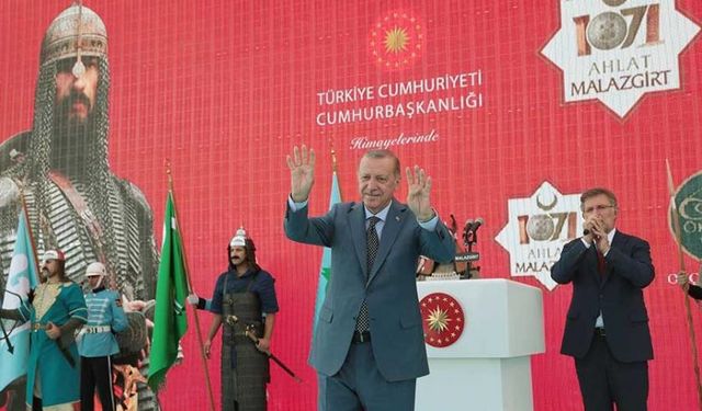 Cumhurbaşkanı Erdoğan'dan Malazgirt Zaferi Konuşması!