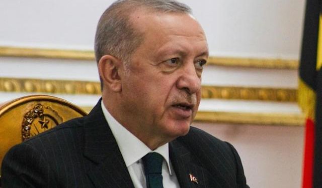 Erdoğan, 10 Büyükelçiyi Sınır Dışı Etme Tehdidinden Vazgeçti