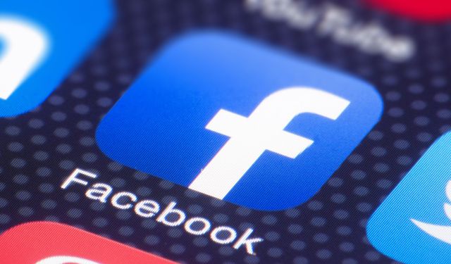 1,5 Milyardan Fazla Facebook Kullanıcısının Bilgileri Satıldı!