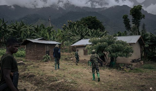 Uganda’da Hava ve Topçu Baskınları Başladı