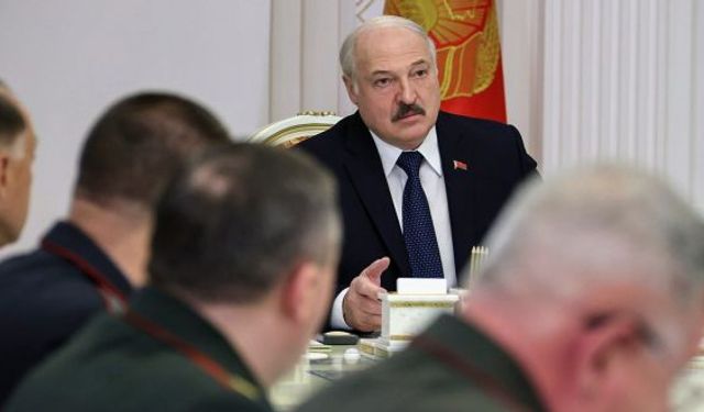 Lukashenko, AB Sınırına Yakın Sığınmacılara 'Gidin' Dedi