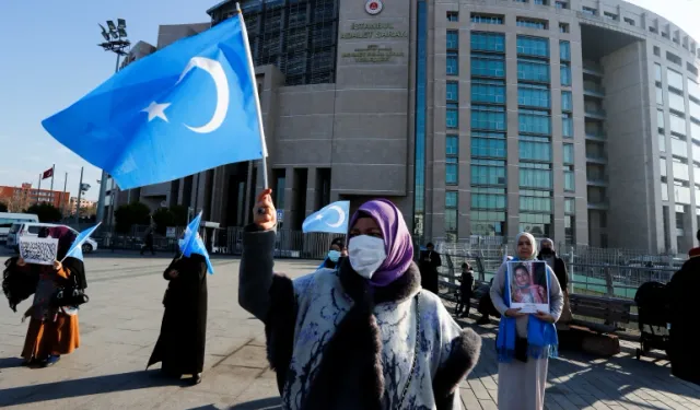 Türkiye'deki Uygurlar Çinli Yetkililere Ceza Davası Açtı