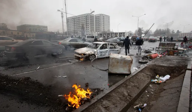 Kazakistan'ın Protestoları Nazarbayev Dönemine Bir Son Mu Veriyor?