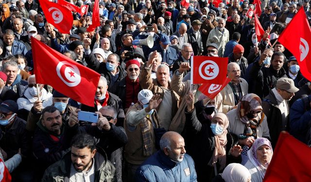 Tunus: Cumhurbaşkanı Yeni Yargı İzleme Örgütü Oluşturmak İçin Kararname Yayınladı