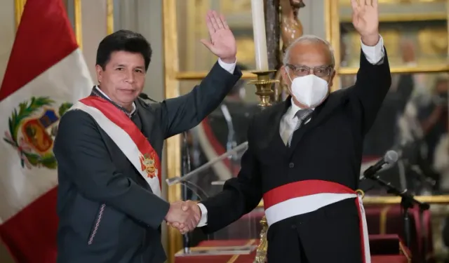 Peru Devlet Başkanı Altı Ay İçinde Dördüncü Kabinede Yemin Etti