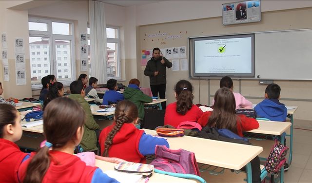 Öğretmenlik Meslek Kanunu Nedir, Maddeleri Nelerdir?