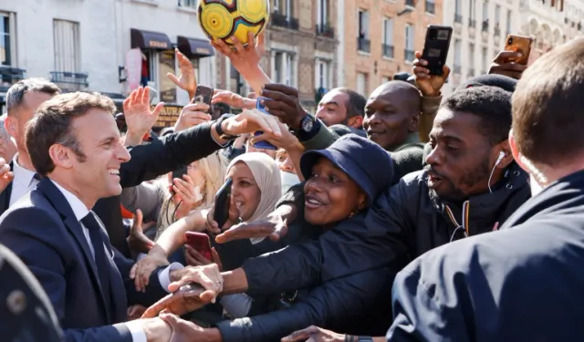 Fransa'nın Macron'u, Test TV Çatışmasından Sonra Anket Liderliğini Elinde Tutuyor