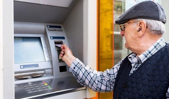 Maaş Hesapları İle İlgili Son Dakika Haberi: Hesabınıza Ek 5 Bin TL Yatacak, Tutarı ATM'den Çekebileceksiniz