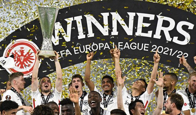 Eintracht Frankfurt, Avrupa Ligi'ni Kazanmak İçin Rangers'ı Atışlarda Yendi