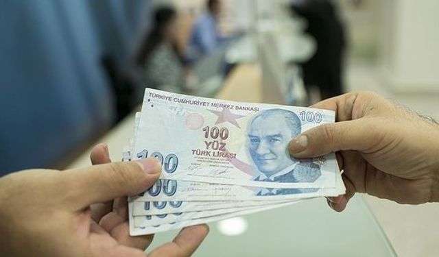 Kimlik numaranıza bakın! Son hanesi 0-8 arasında olanlar 15.000 TL ödeme alıyor, 3 banka birleşti