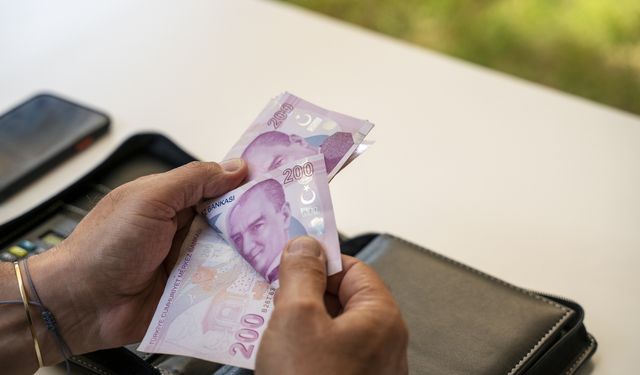 Sıkıntı Yaşayan Dar Gelirli Vatandaşlar Hemen Garanti Bankası, TEB ve Akbank'a Başvursun, 20.000 TL Şartsız Olarak Veril