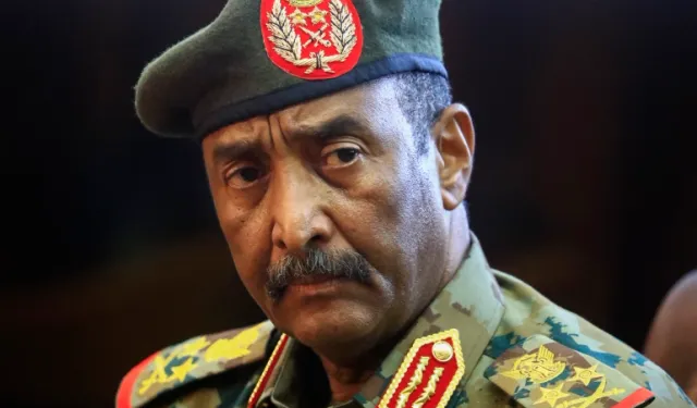 Sudan Generali Burhan, Ordunun Hükümetten Çekildiğini Söyledi