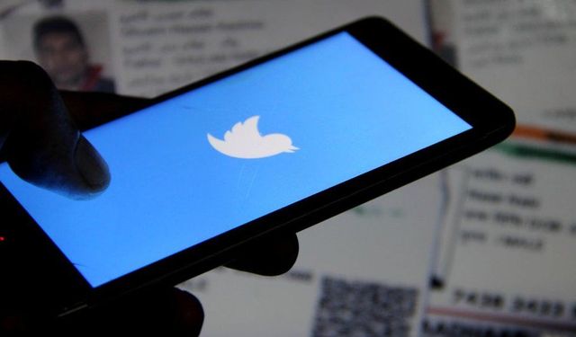 Twitter, Hindistan'ın Tweet’leri Kaldırma Emrine Meydan Okuyor