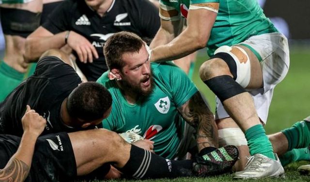 İrlanda, 14 Kişilik All Blacks Karşısında Tarihi Galibiyet Aldı