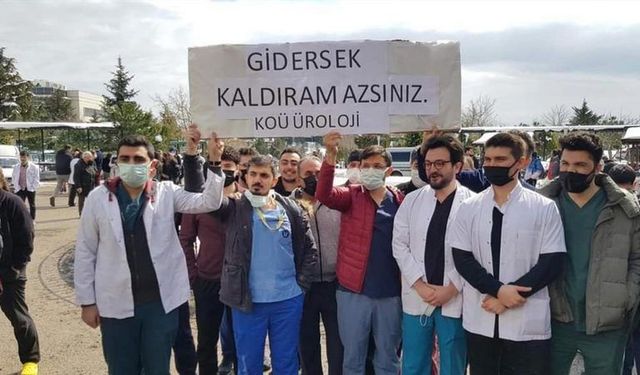 Ürologlar Pankart Açtı: Gidersek Kaldıramazsınız