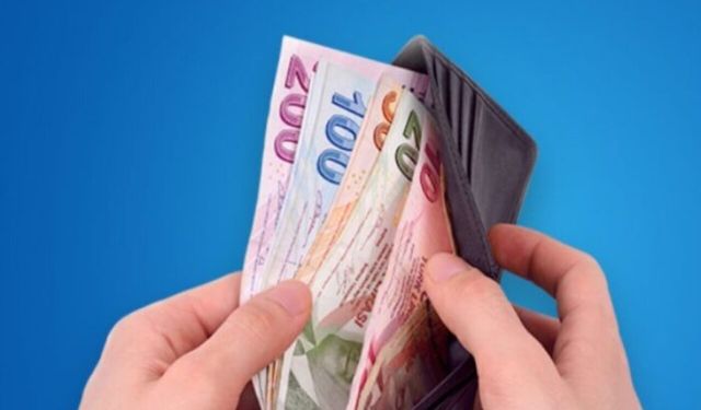 Kredi notu düşük olan kişileri ilgilendiren haber geldi, Bankadan yapılan açıklamada artık puansız 10.000 TL ödeme olaca