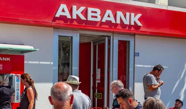 Akbank ve 3 Banka Yaptı Yapacağını! Nakit İsteyenlere Direkt Onaylı Belgesiz Ödemeler Başladı