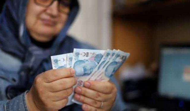 Emekli Maaşını Akbank'tan Alanlara yeni Kredi kampanyası başladı! Son karar ile 100.000 TL Ödeme olacak