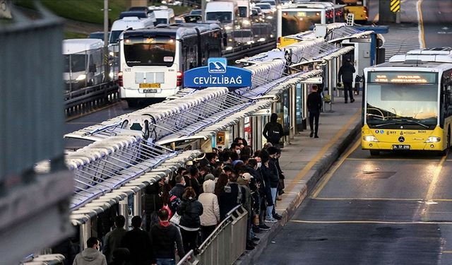 18 Eylül KPSS Günü Toplu Taşıma Ücretsiz Olacak Mı? İETT, Otobüs, Metrobüs, Metro