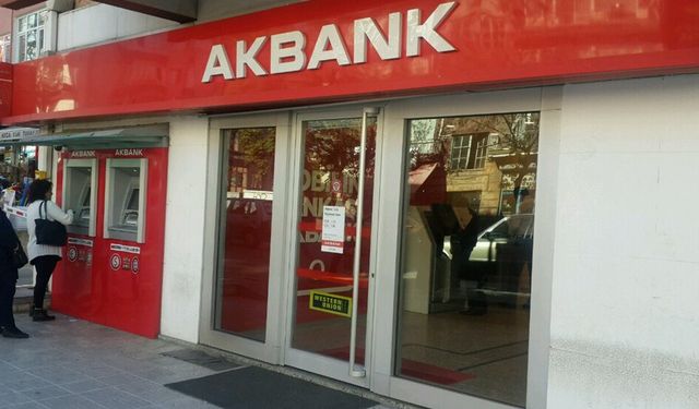 Akbank Çıldırdı Kefilsiz Şartsız 15 Bin Lira Verecek! Üstelik Bankaya Gitmeye Bile Gerek Yok