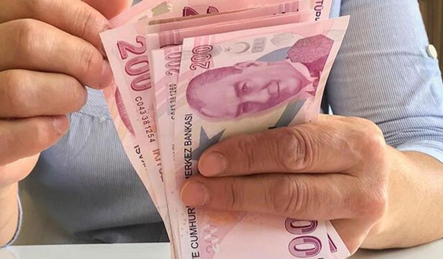 Bu bankalar gelir belgesiz kefilsiz şartsız 10.000 TL veriyor! Hemen ATM'den çekiyorsunuz