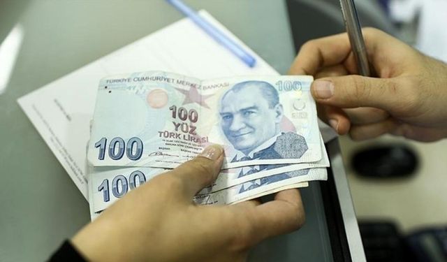 TC Kimlik Kartını Vererek, Bankadan 10.000 TL Almak Hayal Değil, 2022 Bitmeden Kesenin Ağzı Açıldı