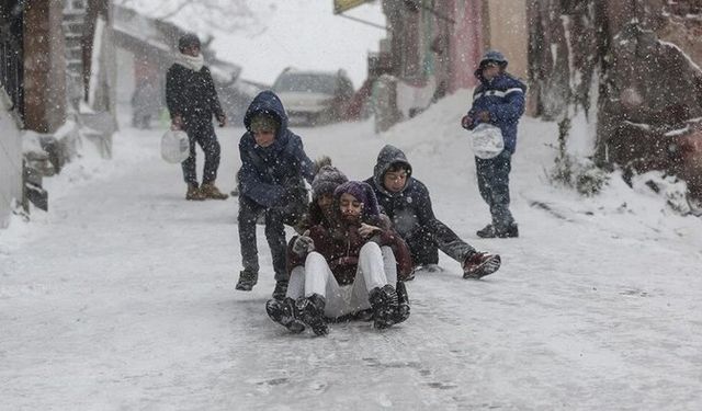 6 Şubat Pazartesi Okullar Tatil Edildi! İşte Eğitime Ara Veren İller Listesi