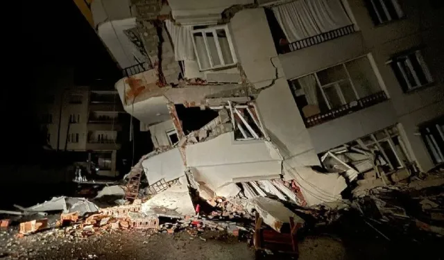 Dün Akşam Yaşanan Hatay Depreminde 6 Kişi Hayatını Kaybetti