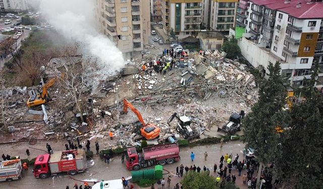 Kahramanmaraş Merkezli 7.7 Büyüklüğünde Deprem Korkuttu! Can Kaybı Çok Fazla