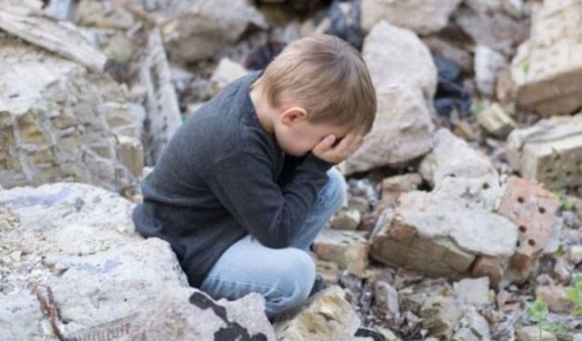 Depremden Çıkan Çocuklara Nasıl Psikolojik Destek Verilir, Nasıl Davranılır?
