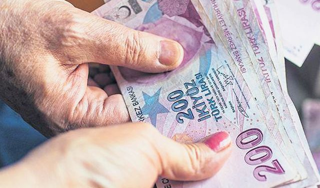 Garanti Bankası ve Ziraat Bankası üzerinde hesabı olan vatandaşlar için duyuru paylaşıldı