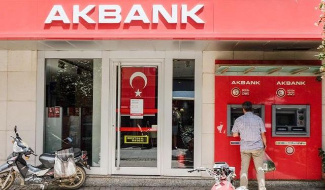 Akbank, TC Kimlik numarasının son rakamı 5,6,7,8,9 veya 0 olan vatandaşlara nakit ödeme yapıyor!