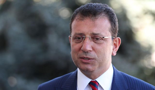 Ekrem İmamoğlu Bayram Sabahını Deprem Bölgesinde Geçirdi